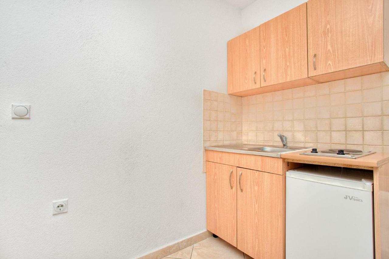 Apartments Porto Bjelila ティヴァト エクステリア 写真