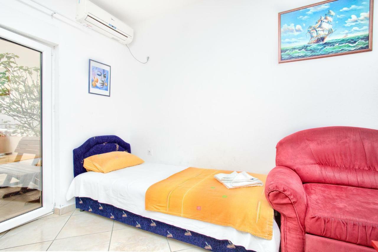 Apartments Porto Bjelila ティヴァト エクステリア 写真